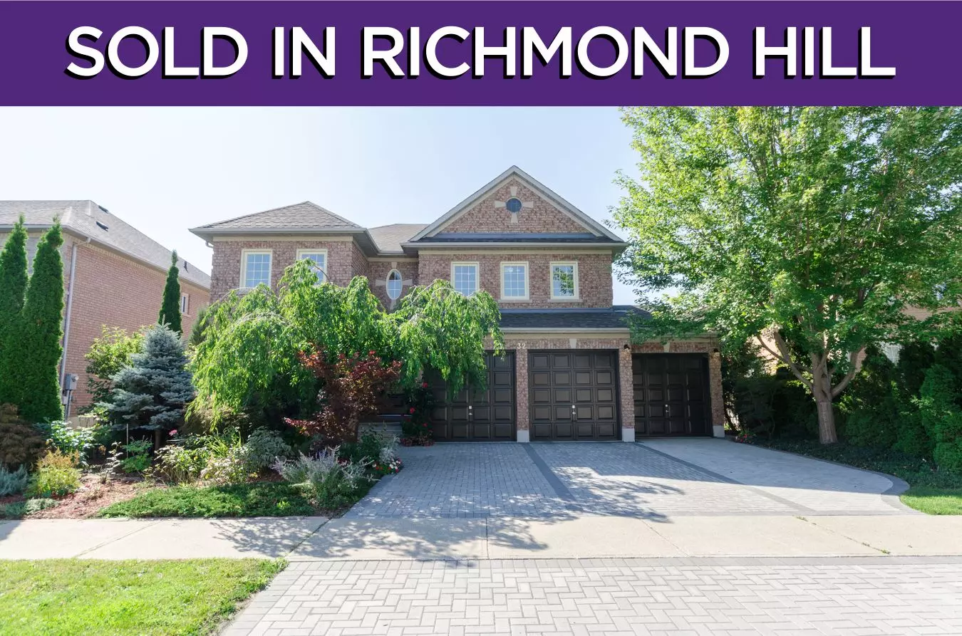 32 Green Ash Crescent -Sold By The Richmond Hill Real Estate Team