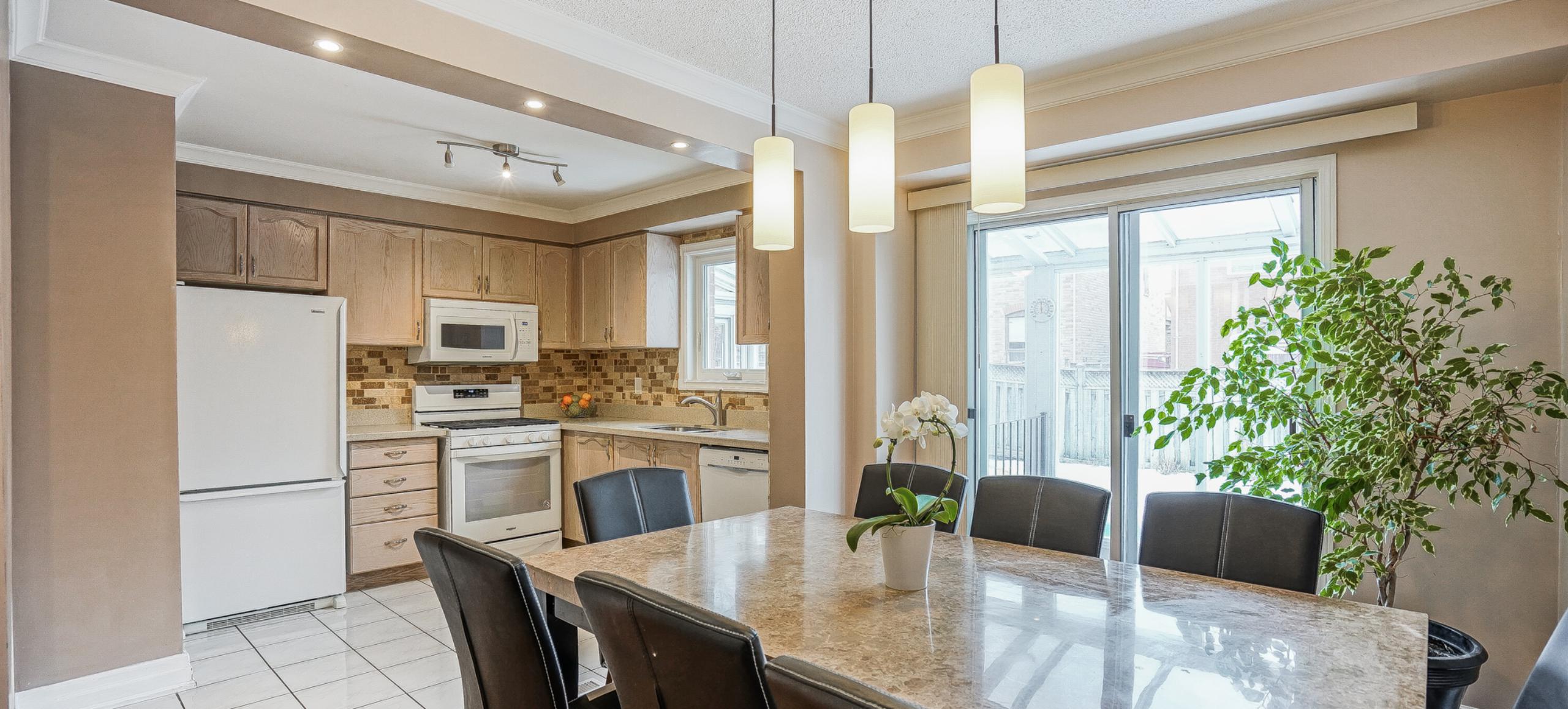 139 Dunoon Drive - Maple Real Estate Agent