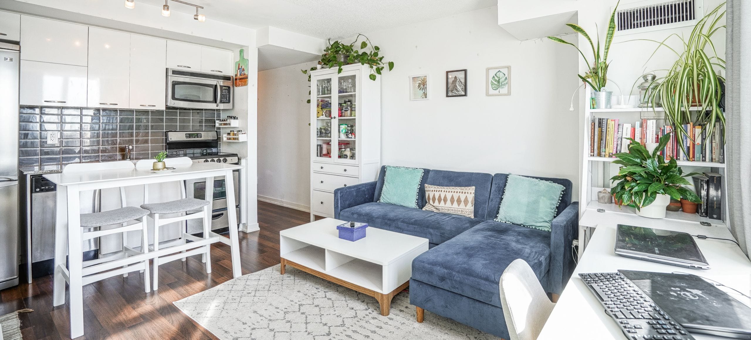 38 Joe Shuster Way Unit 1016 - Sold By The Toronto Condo Experts