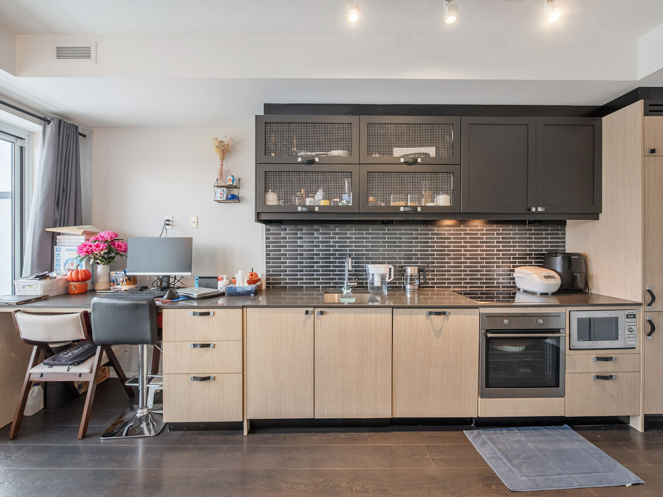 783 Bathurst Street Unit 406 (12)