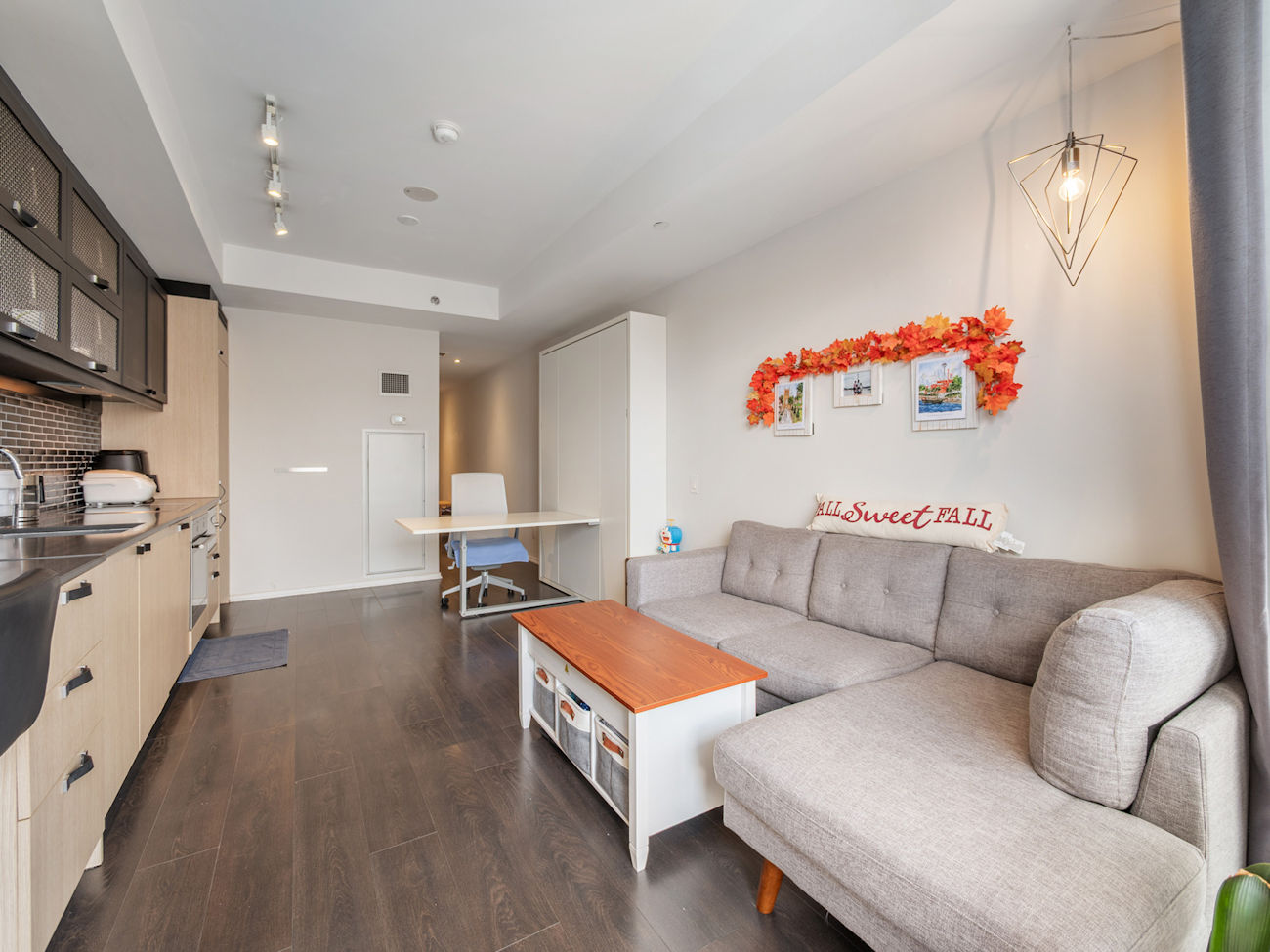 783 Bathurst Street Unit 406 (23)