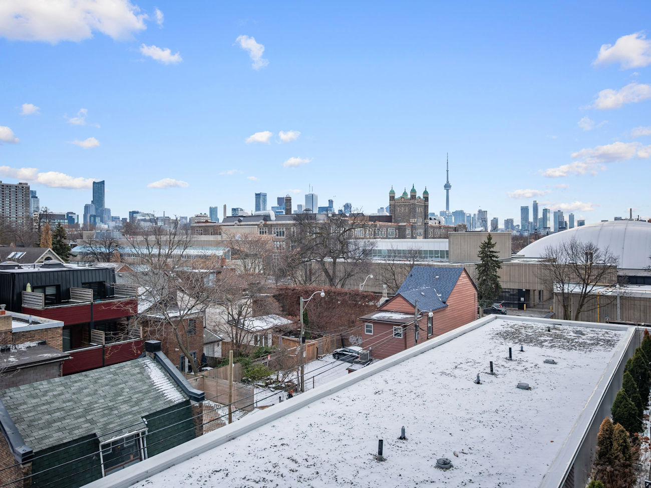 783 Bathurst Street Unit 406 (31)