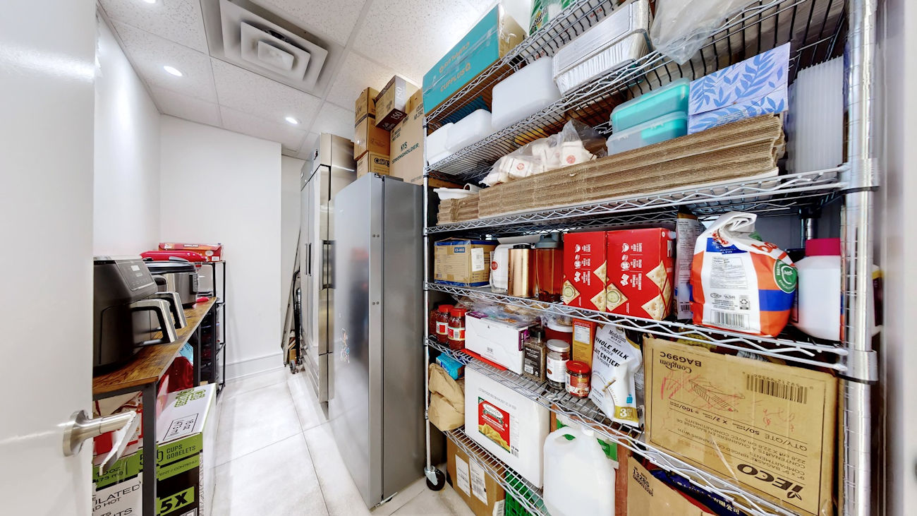 909 Yonge Street #27-28 (25)