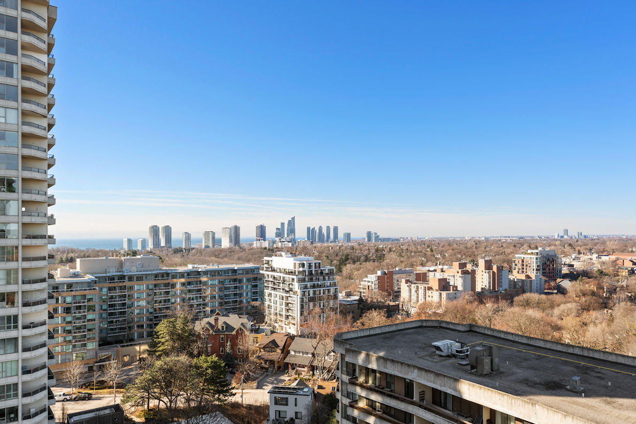 100 Quebec Avenue #1502 (24)