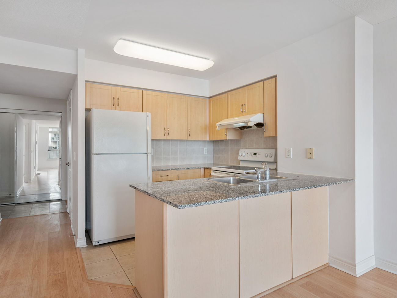 60 Disera Drive Unit 1101 (10)