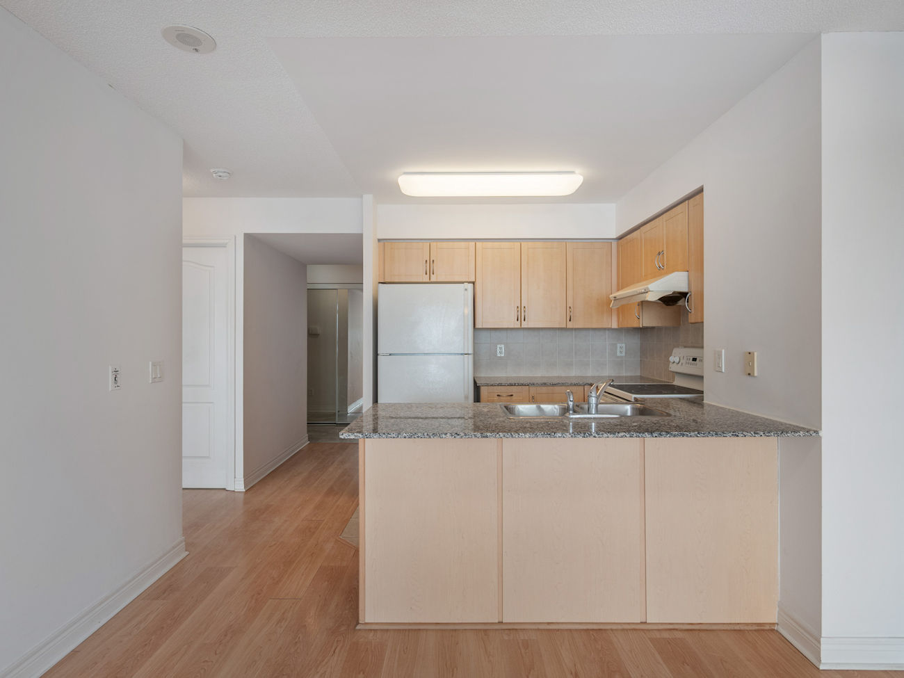 60 Disera Drive Unit 1101 (11)