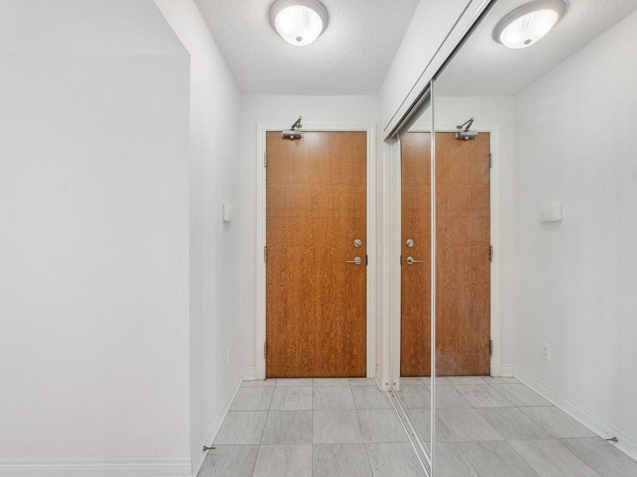 60 Disera Drive Unit 1101 (5)