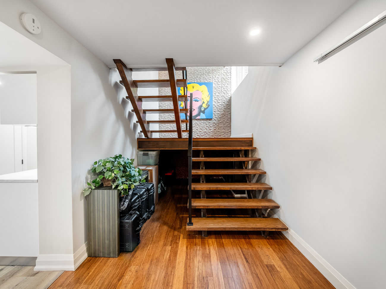 8 Foxdale Court (41)