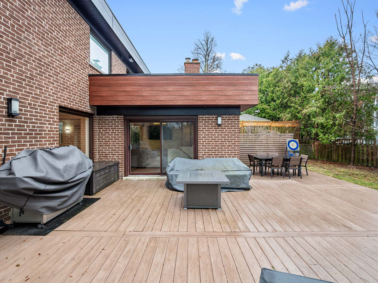 8 Foxdale Court (48)