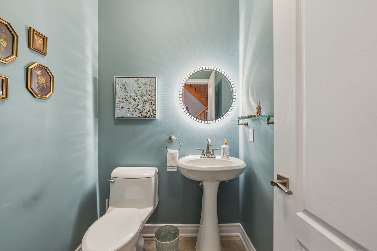 90 Summeridge Drive (10)