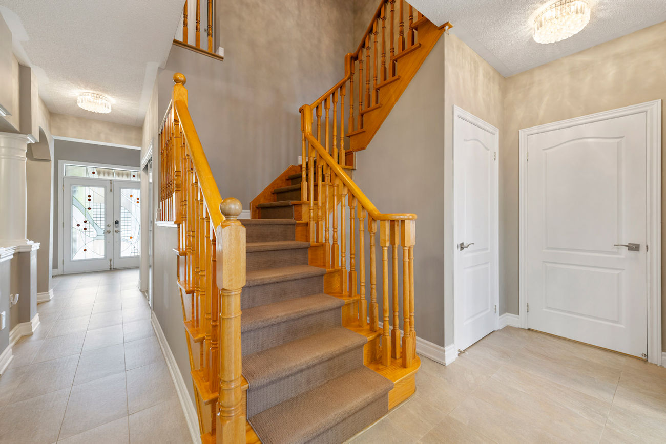 90 Summeridge Drive (22)