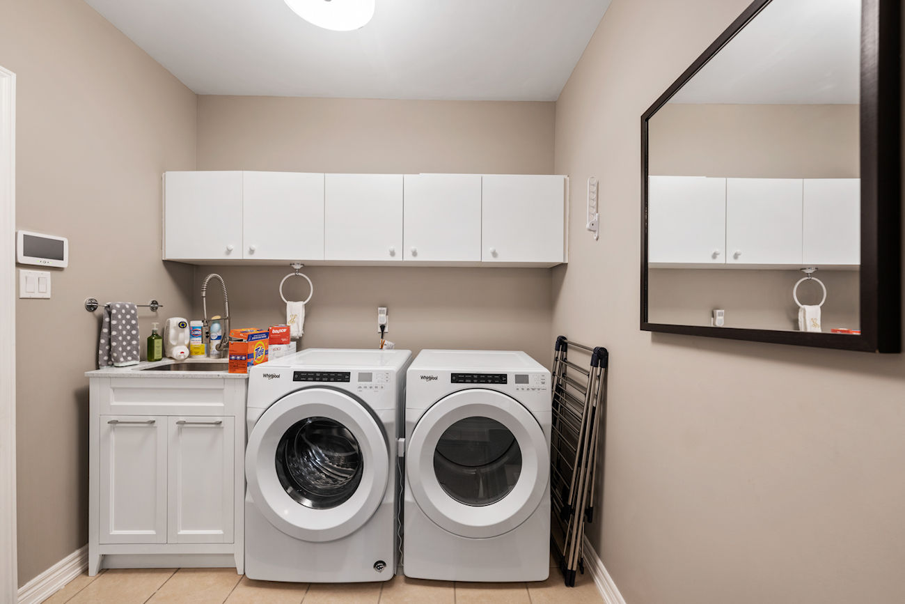 90 Summeridge Drive (23)