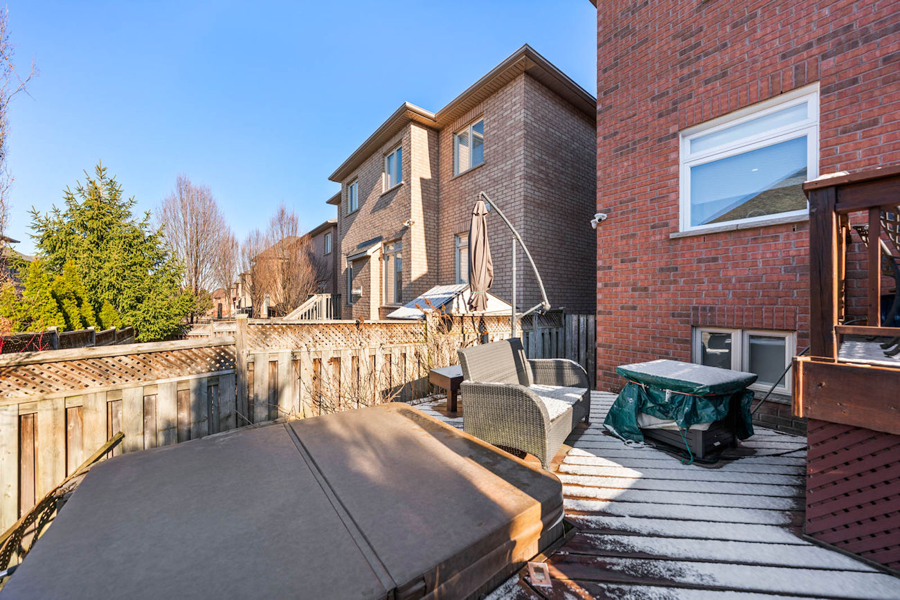 90 Summeridge Drive (42)