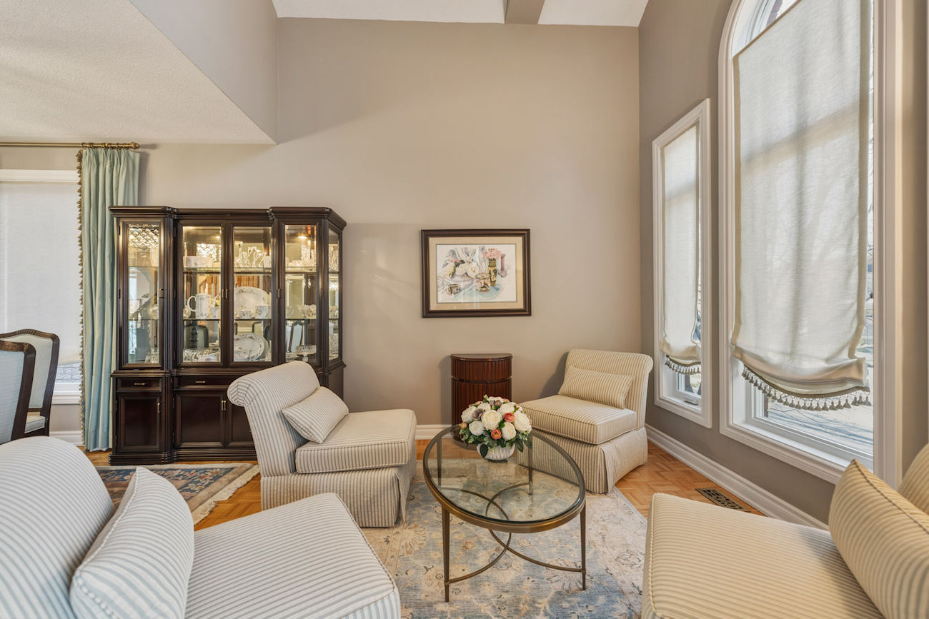 90 Summeridge Drive (5)