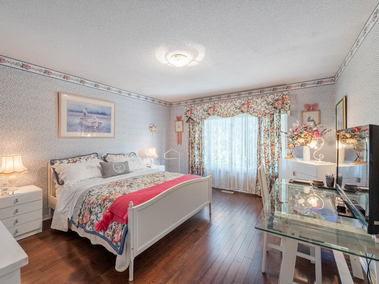 49 Miriam Crescent-46