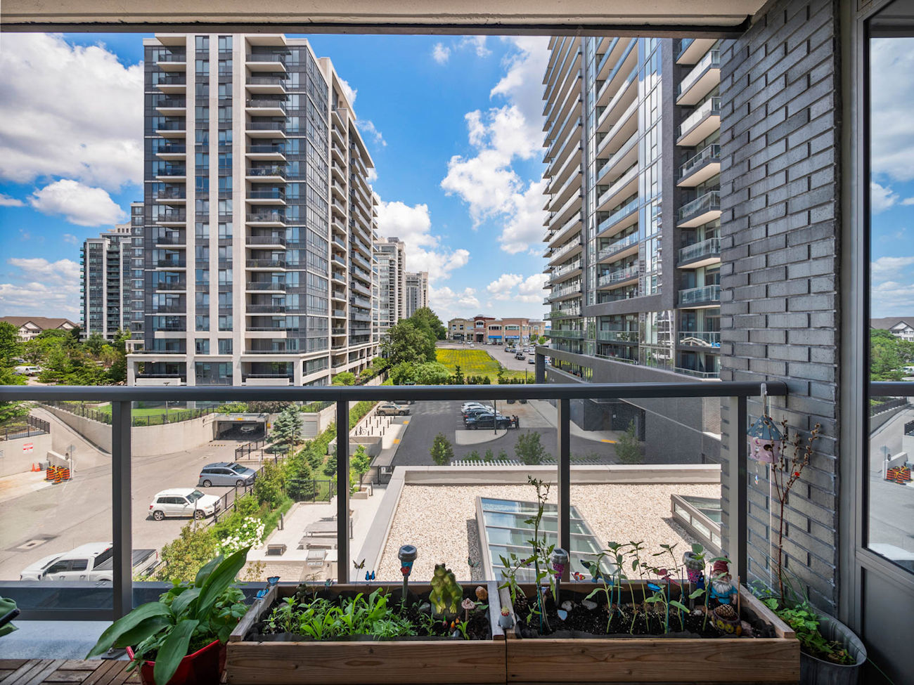10 Gatineau Drive Unit 413 (27)