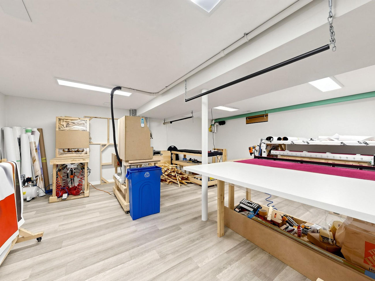 11 Checker Court (30)