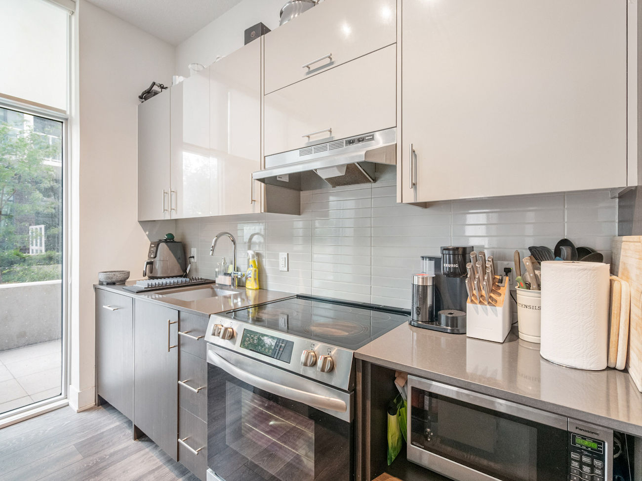 188 Fairview Mall Drive Unit 101 (14)
