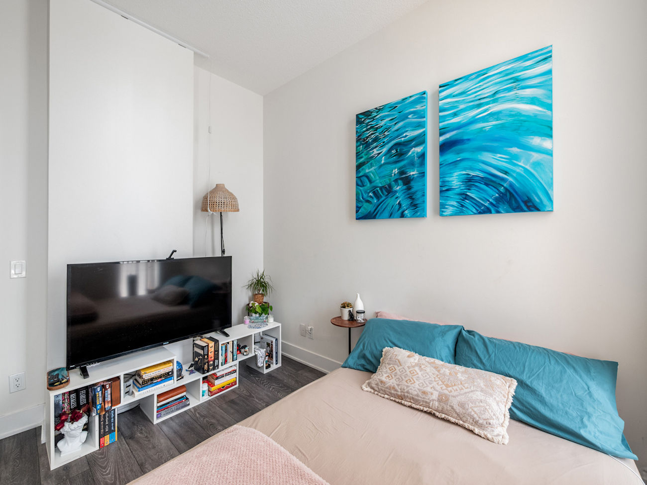 188 Fairview Mall Drive Unit 101 (22)