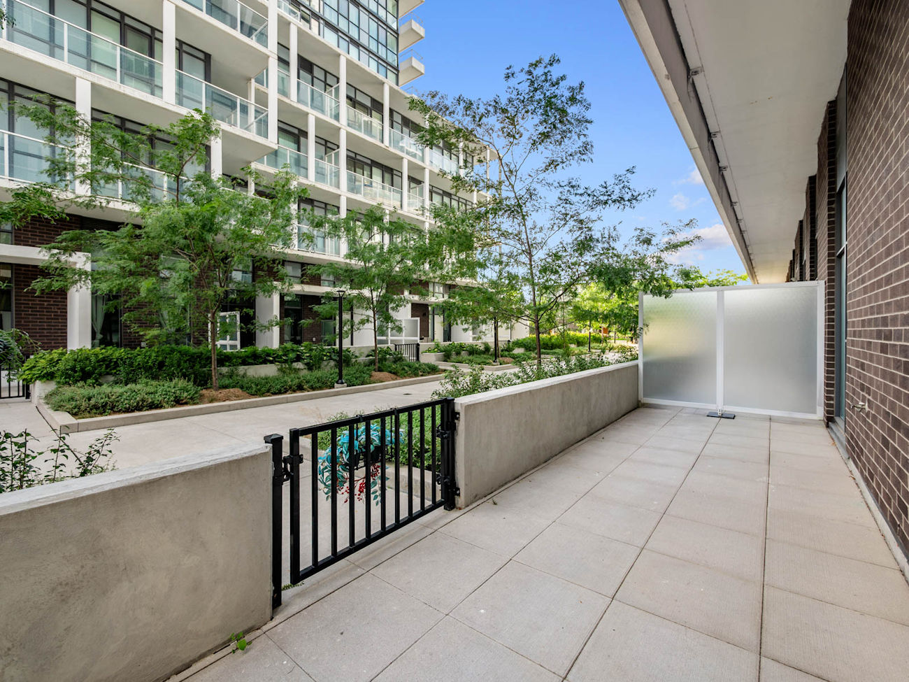 188 Fairview Mall Drive Unit 101 (30)