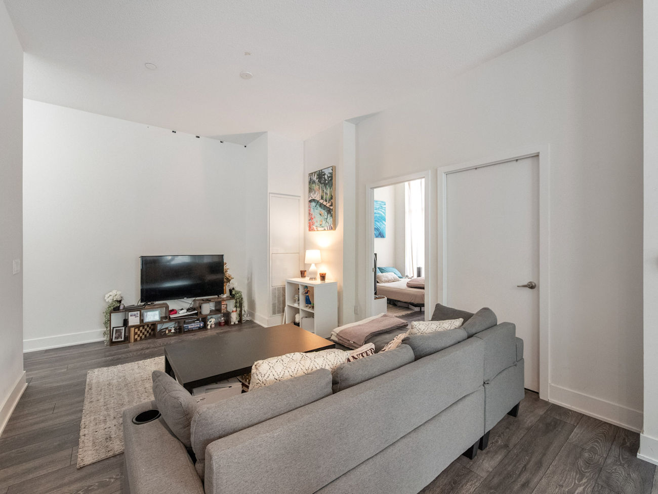 188 Fairview Mall Drive Unit 101 (9)