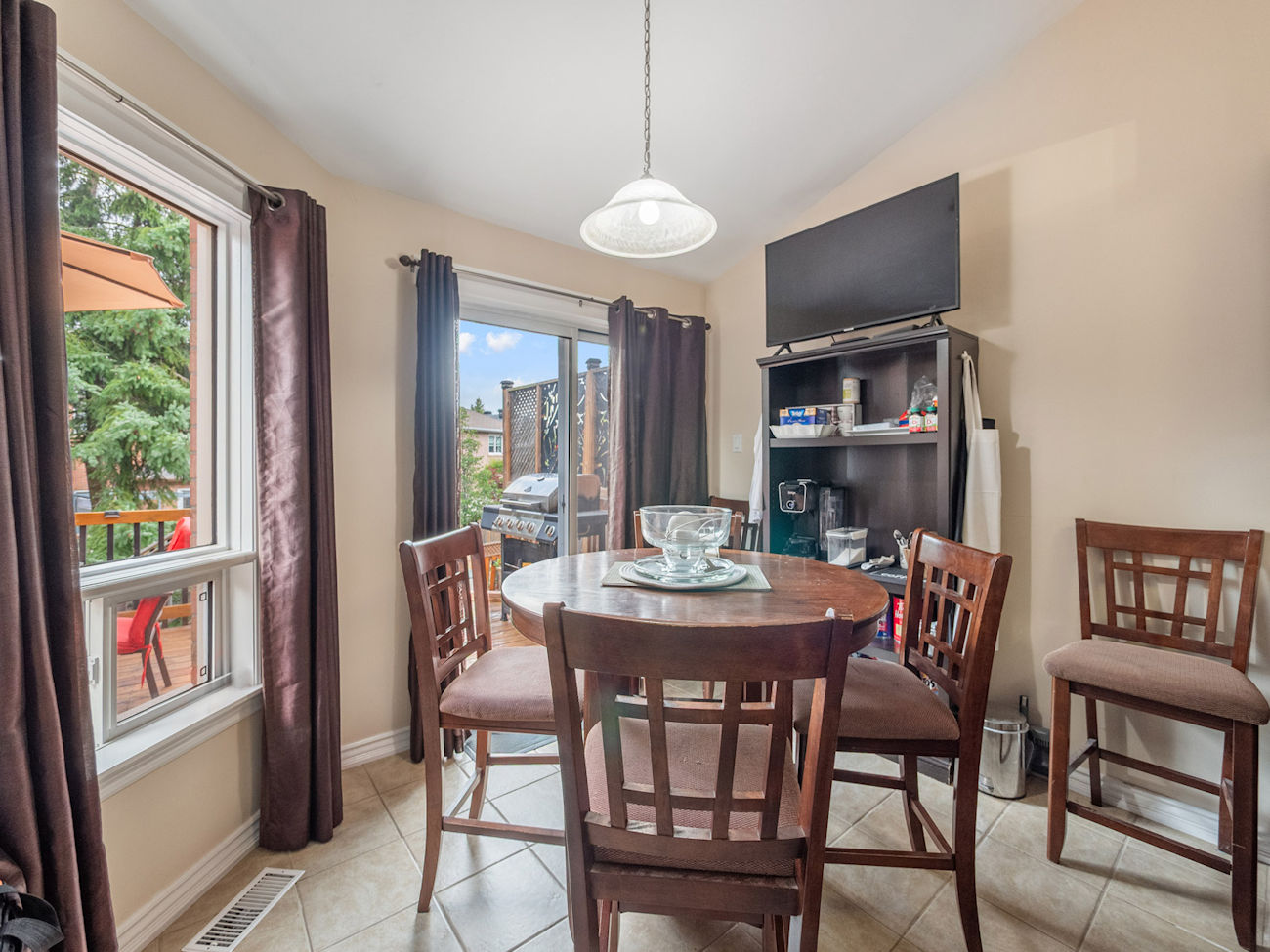 267 Warner Crescent (13)