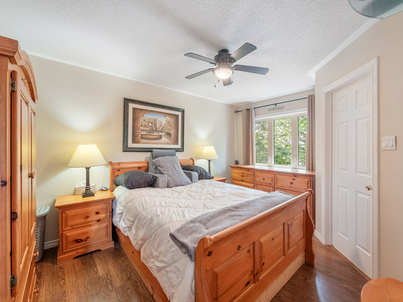 267 Warner Crescent (20)