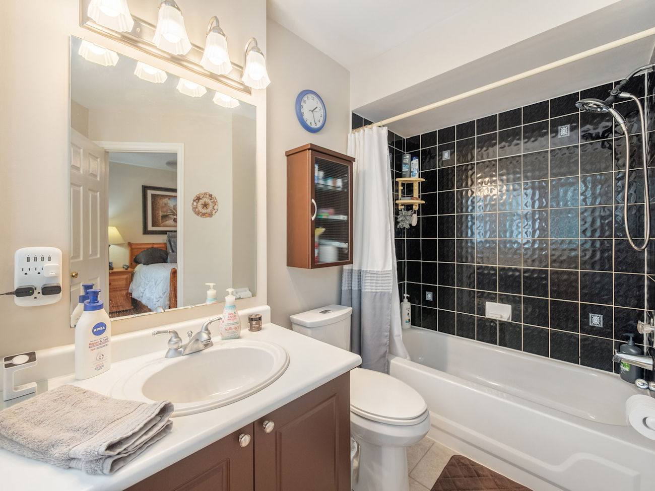267 Warner Crescent (21)