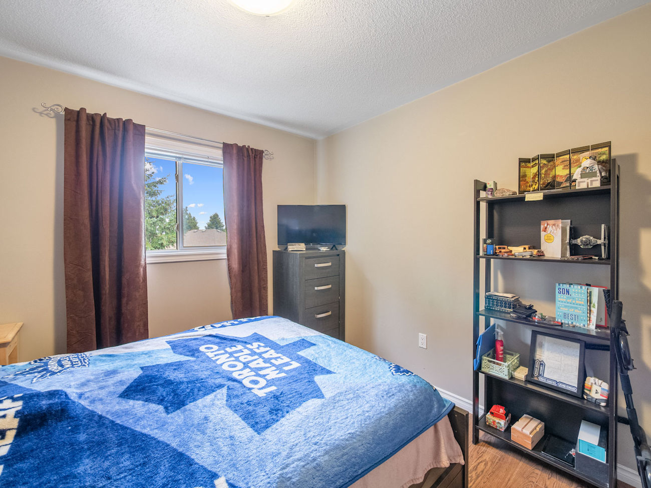 267 Warner Crescent (23)