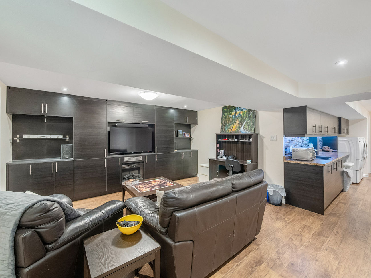 267 Warner Crescent (31)