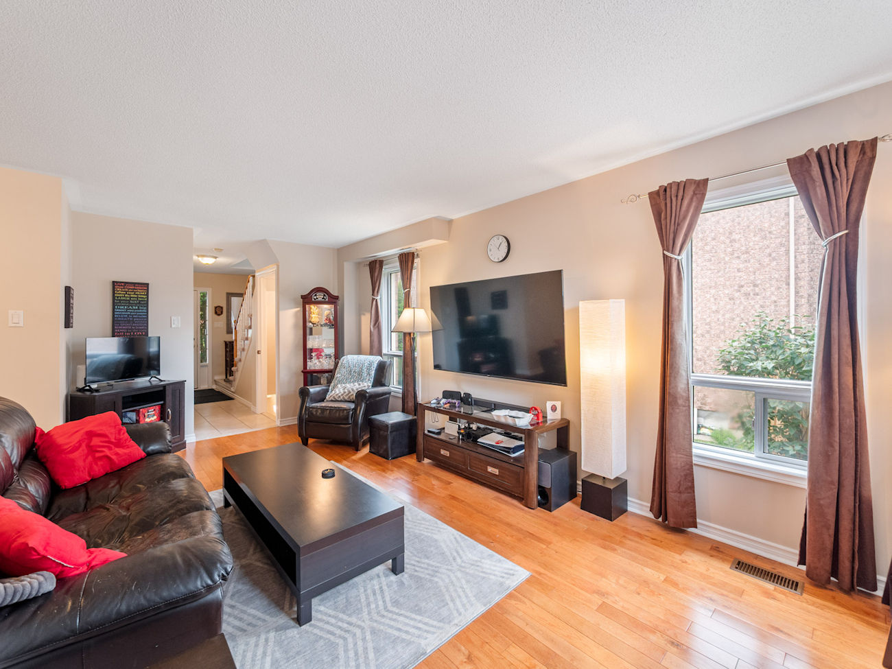 267 Warner Crescent (8)