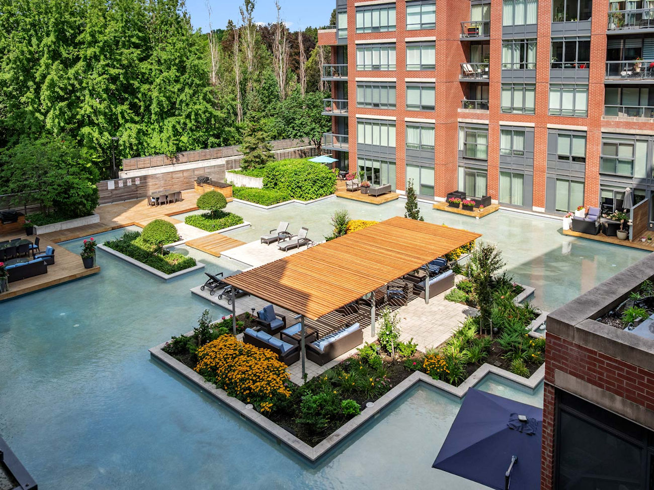 7608 Yonge Street Unit 405 (23)
