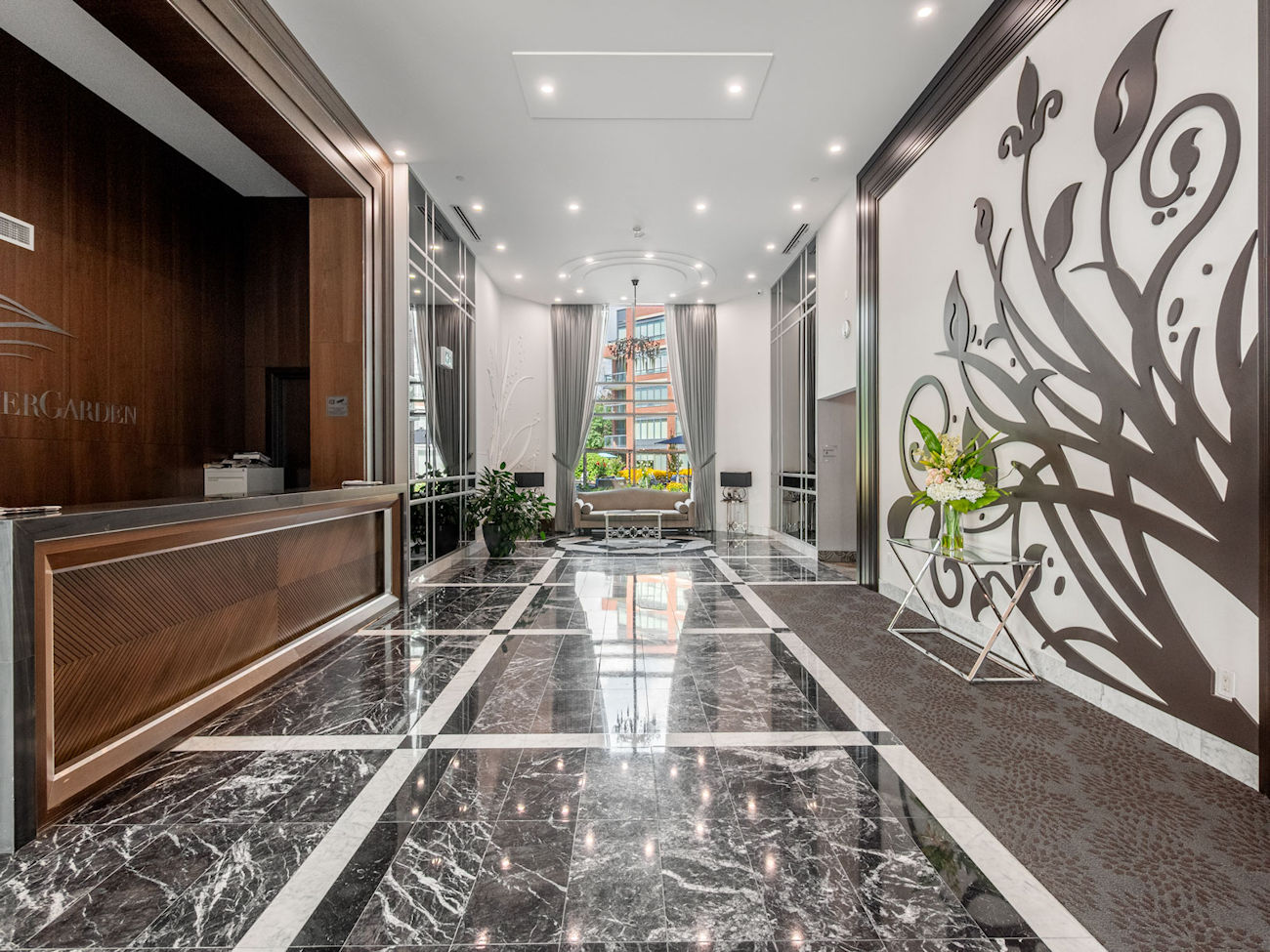 7608 Yonge Street Unit 405 (3)