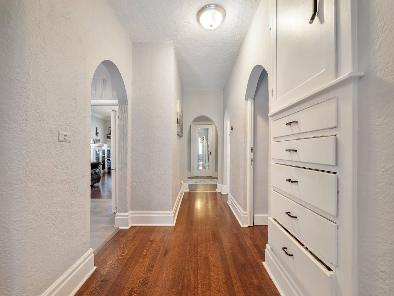 980 Kipling Avenue (12)