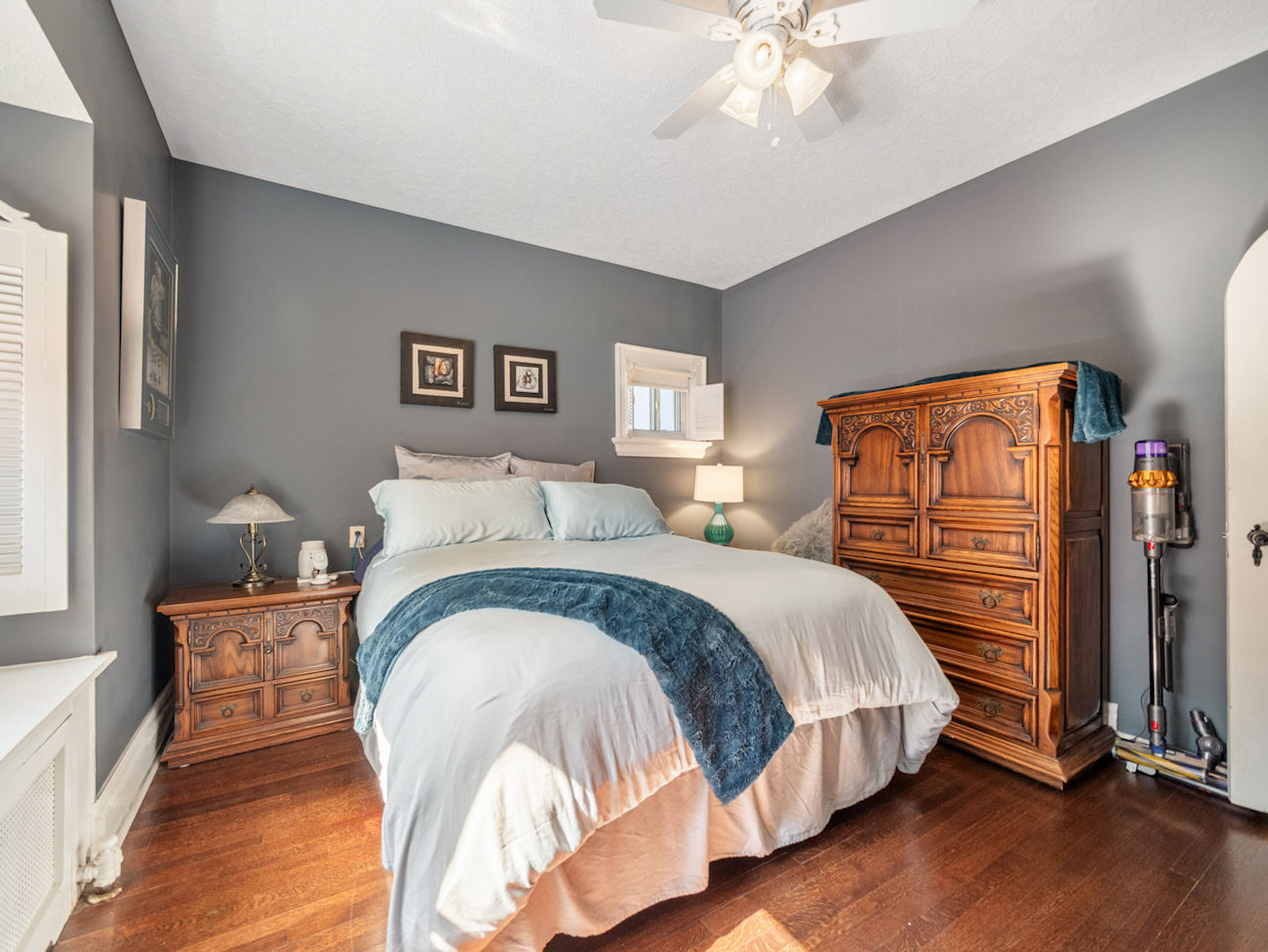 980 Kipling Avenue (13)