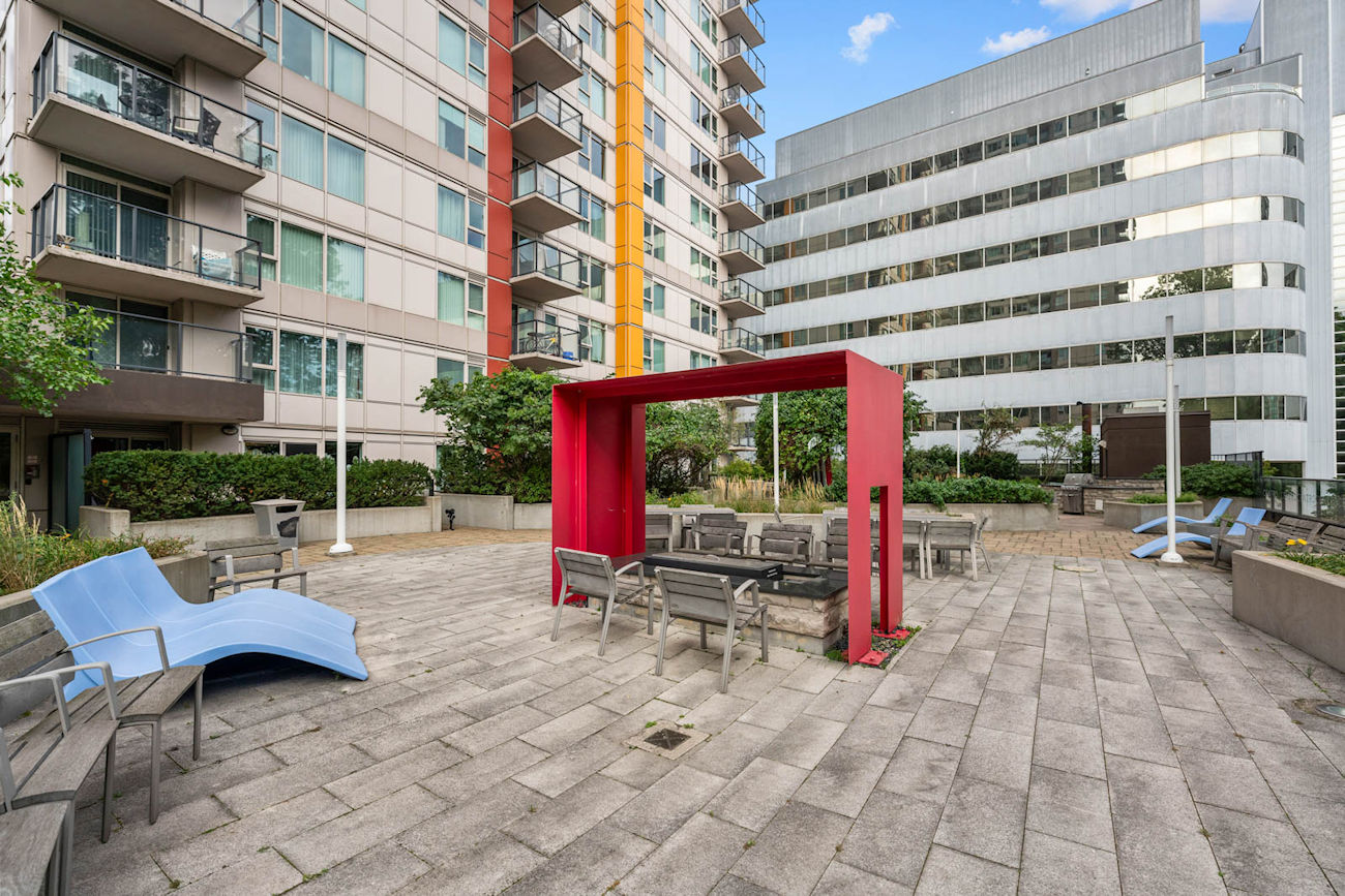 25 Town Centre Court Unit 3203 (19)