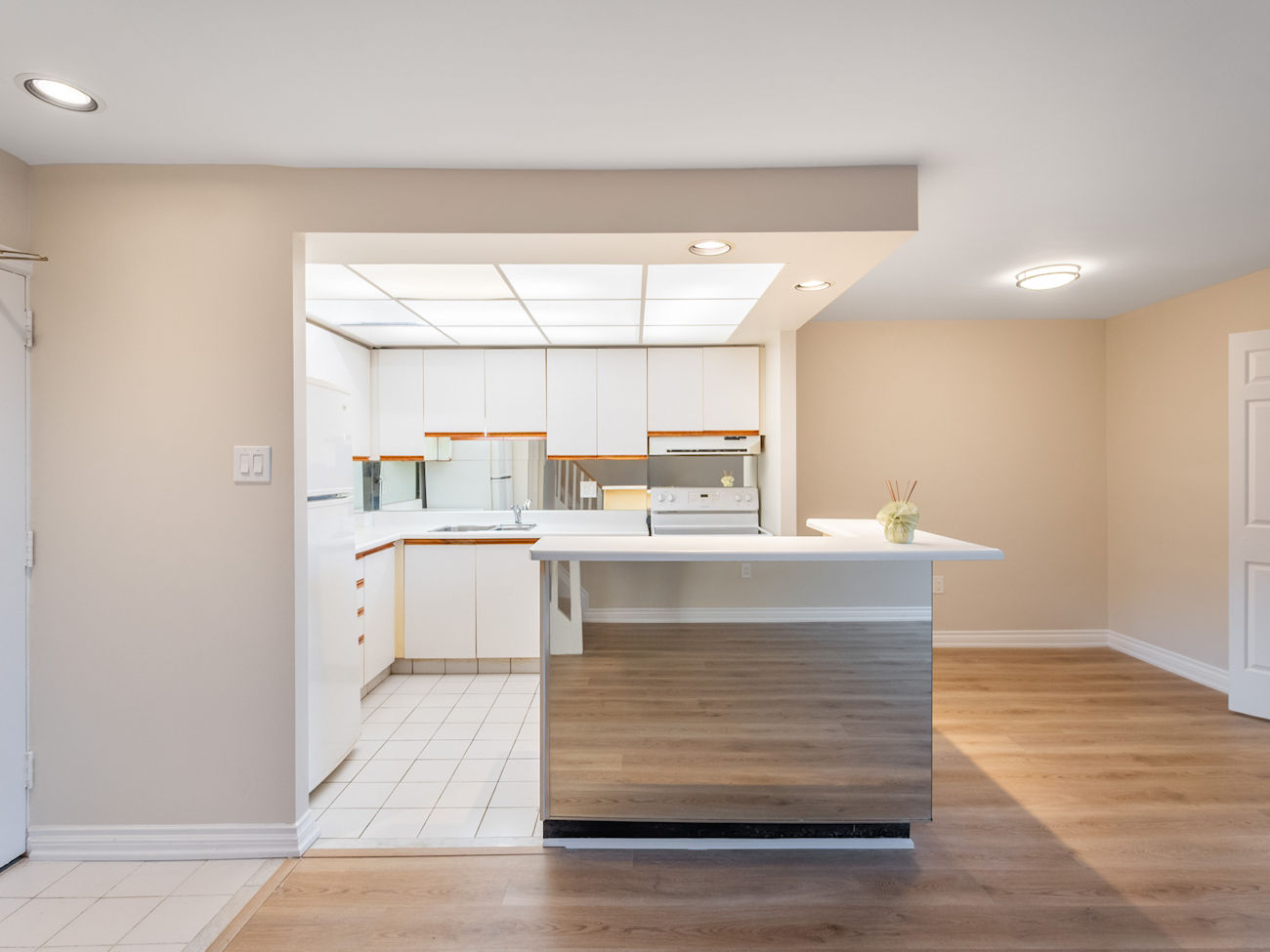 16 Elgin Street Unit 316 (13)