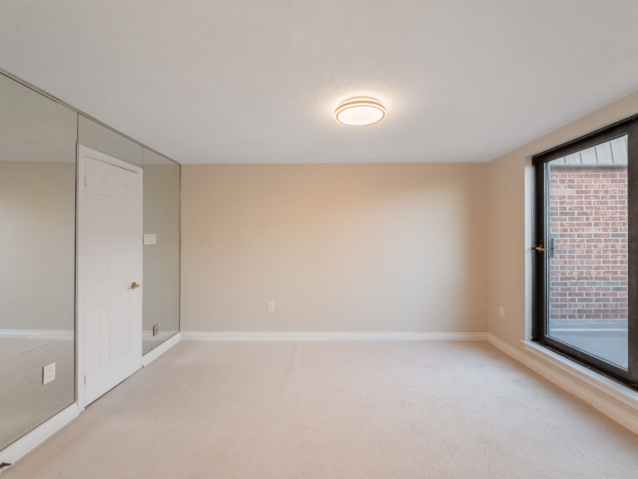 16 Elgin Street Unit 316 (26)