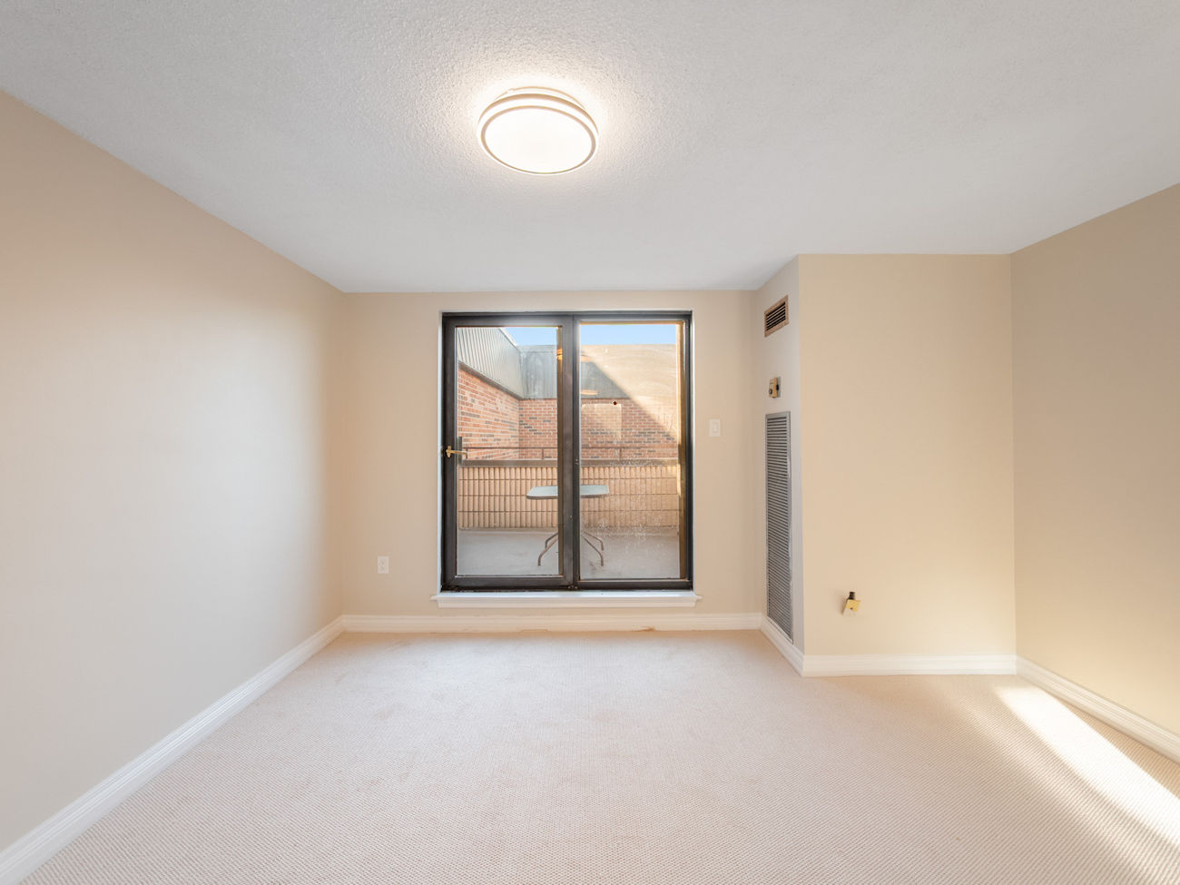 16 Elgin Street Unit 316 (27)