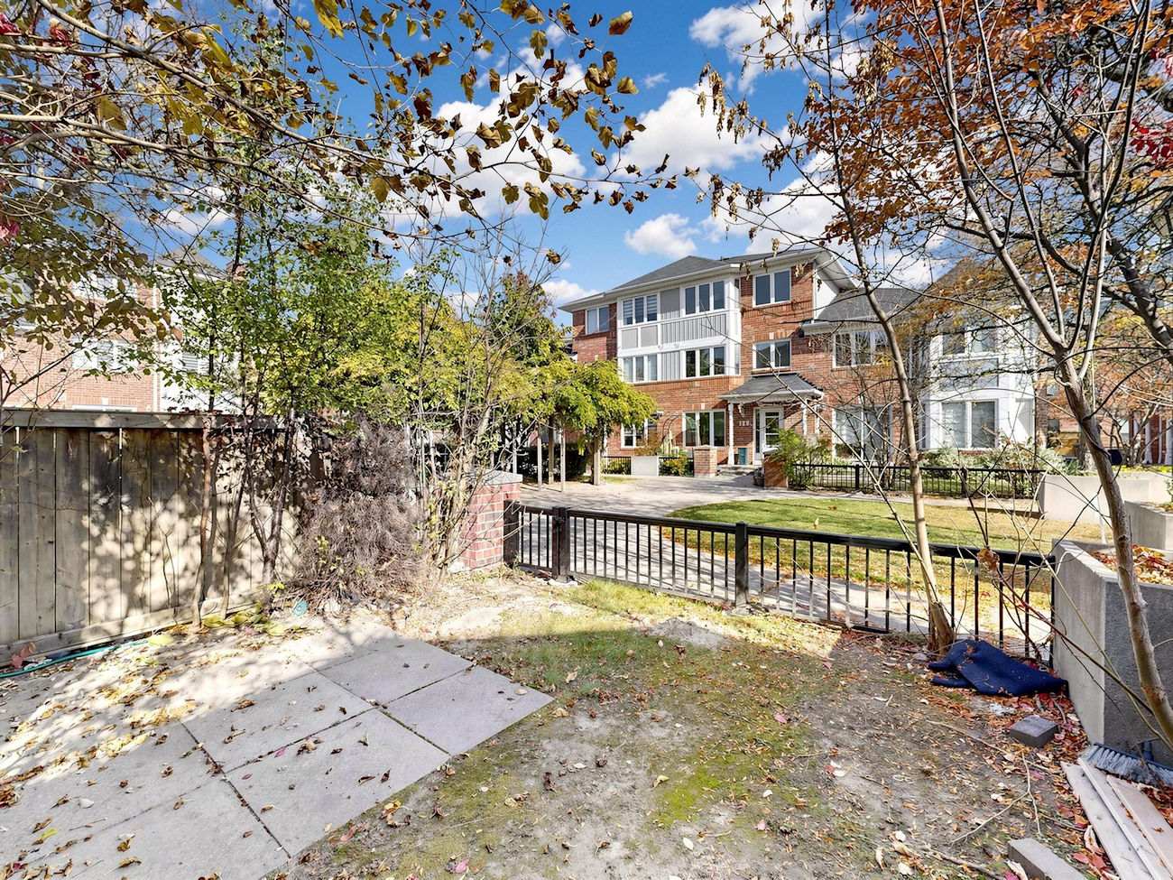 18 Clark Avenue West #154 (29)