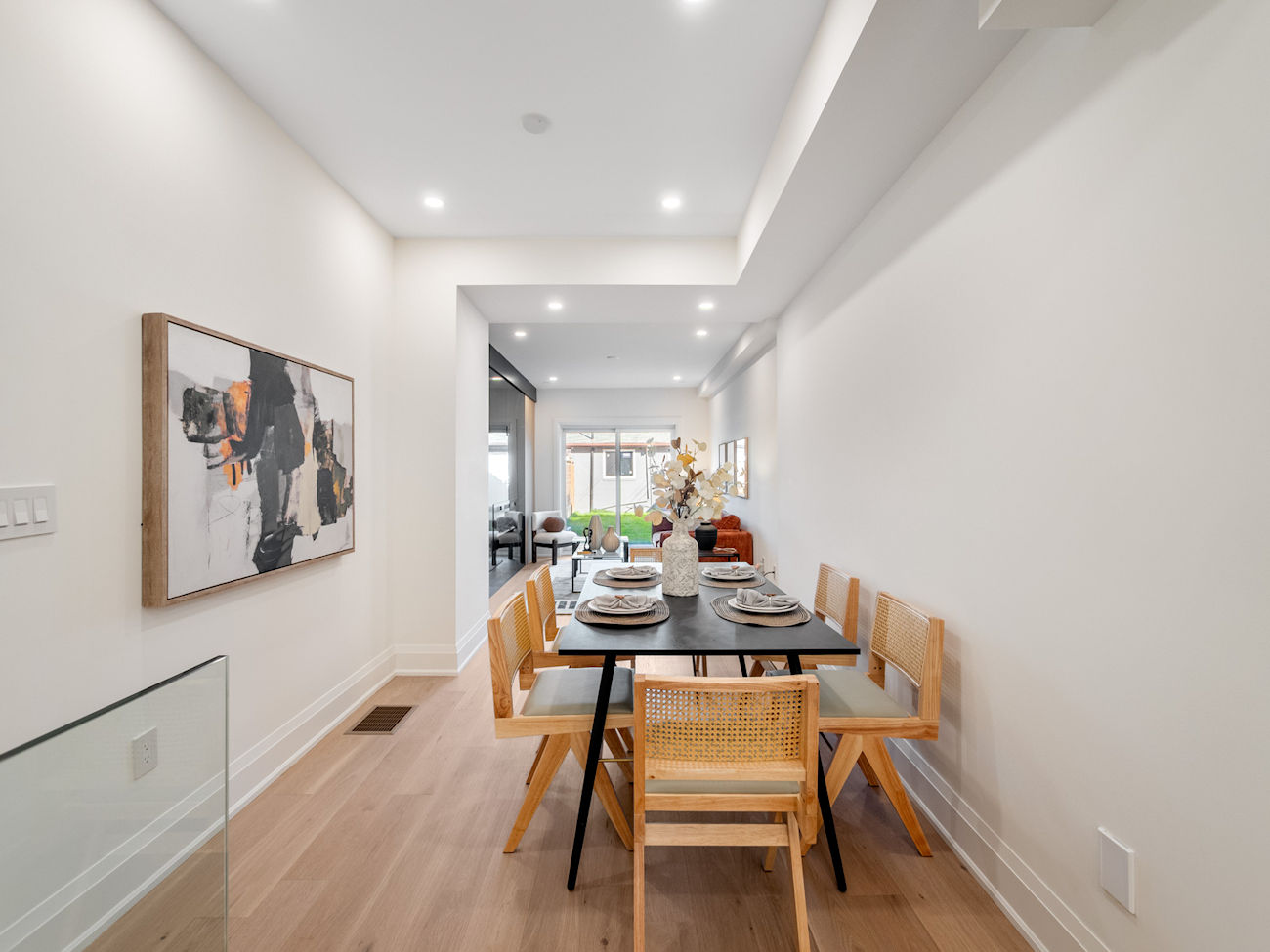 283 Euclid Avenue (10)