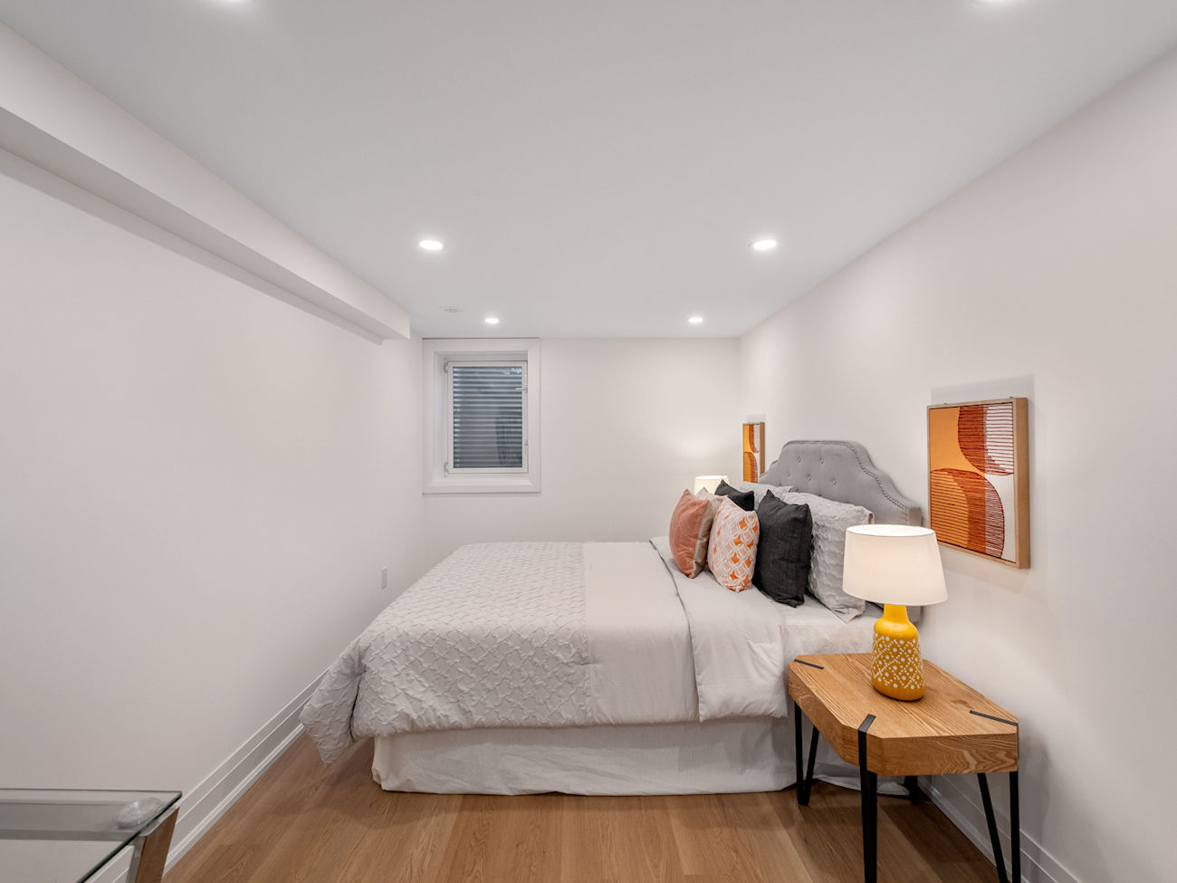 283 Euclid Avenue (32)