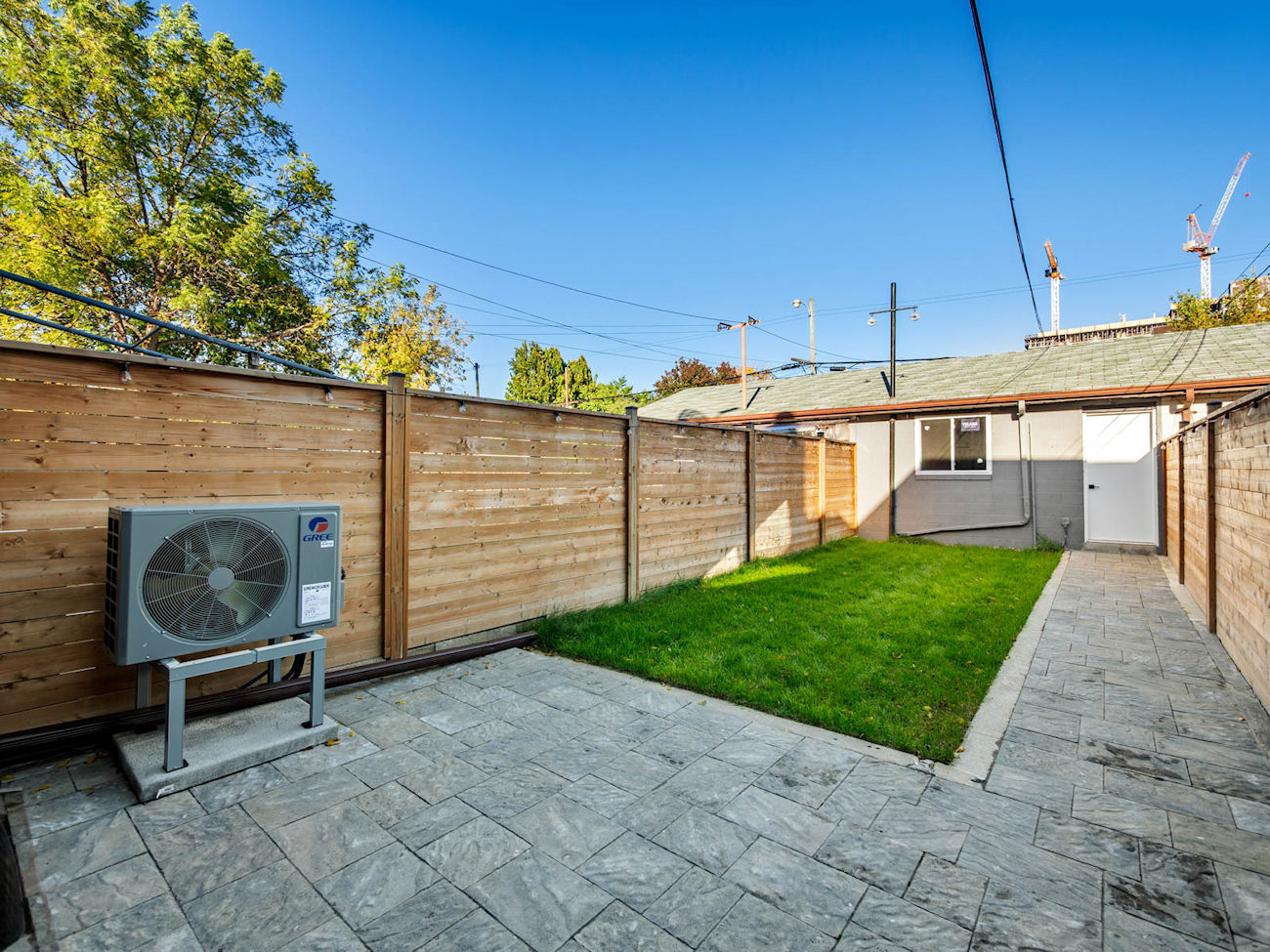 283 Euclid Avenue (36)