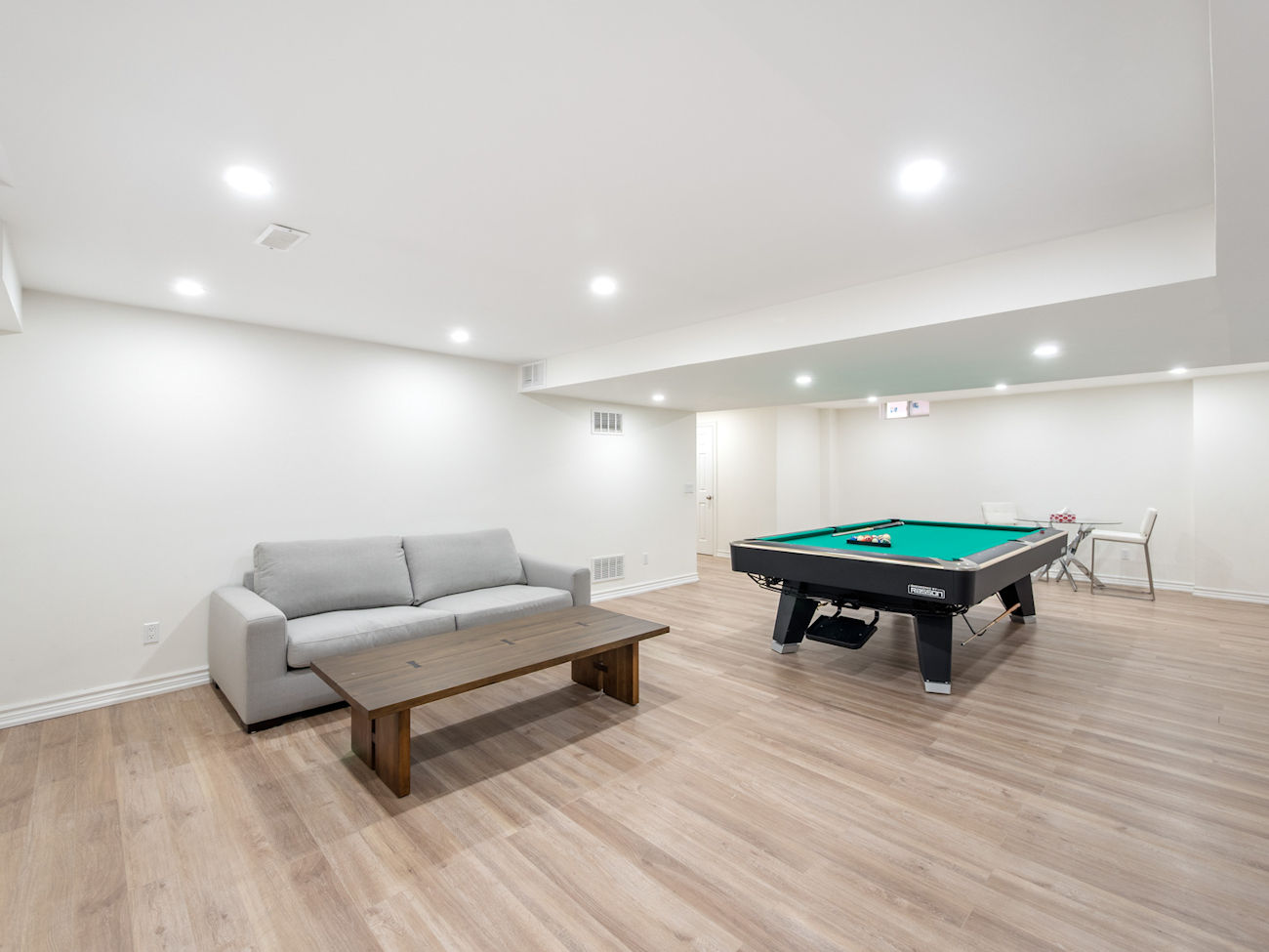 40 Trudeau Drive (32)
